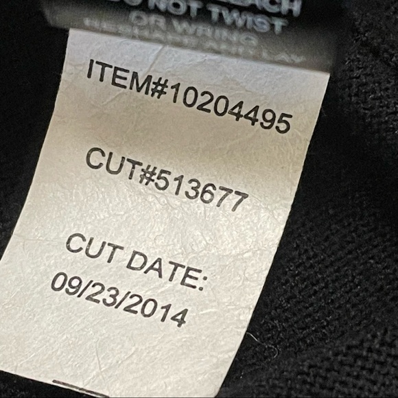 Torrid FAUX LEATHER SLEEVE SWEATER Black Pullover Long Sleeve Sz 0 (large) - Picture 10 of 11